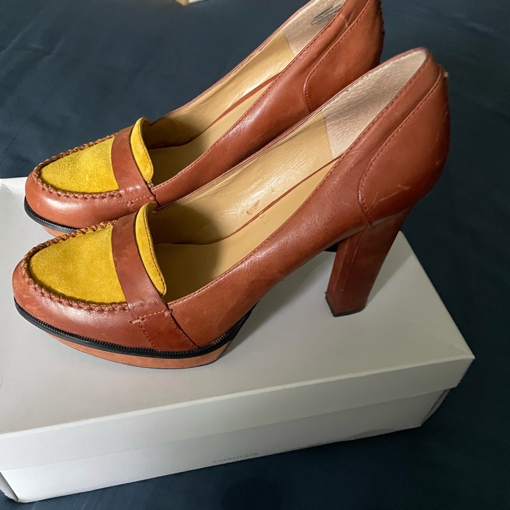 Nine West Brown Leather and Yellow Suede Chunky Heeled Loafers -Only worn once.